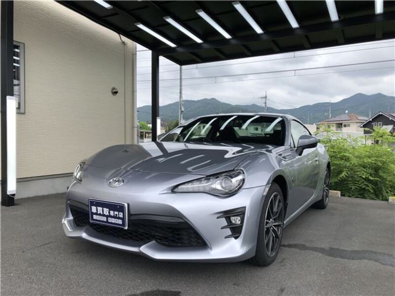 TOYOTA 86
