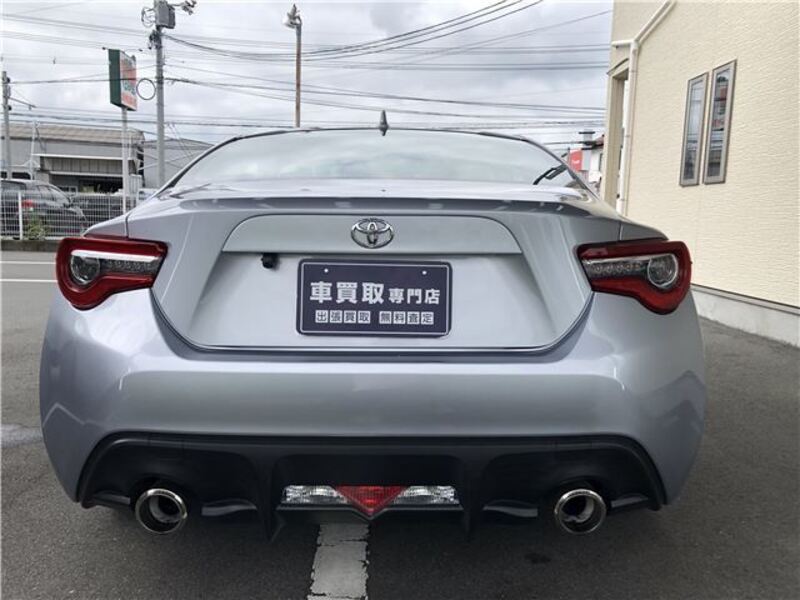 86