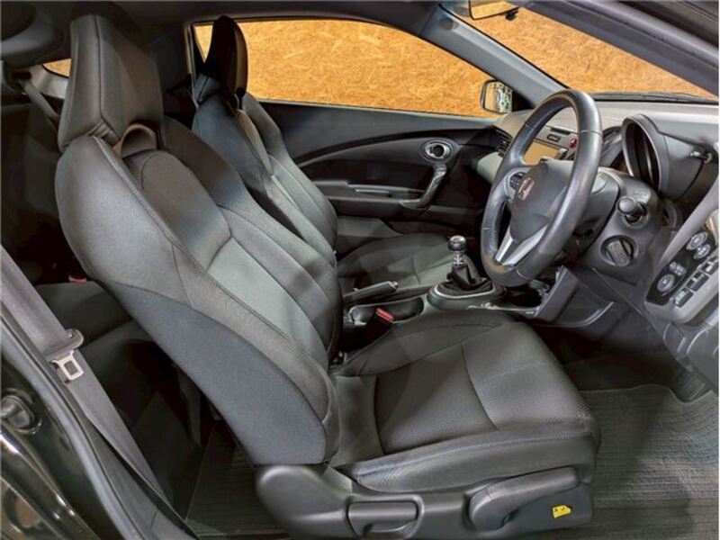 CR-Z
