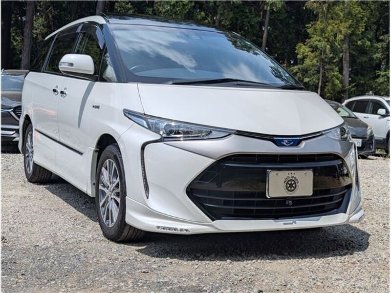 TOYOTA ESTIMA HYBRID