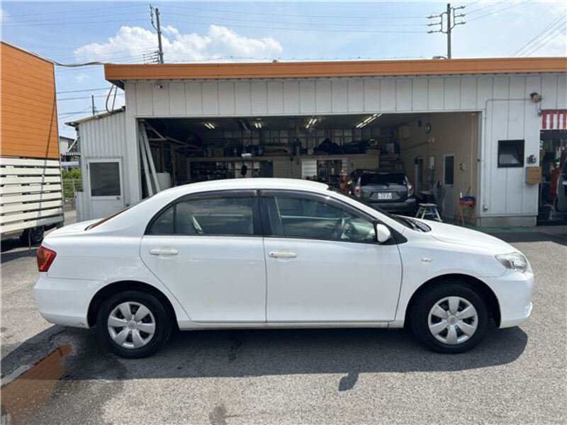 COROLLA AXIO