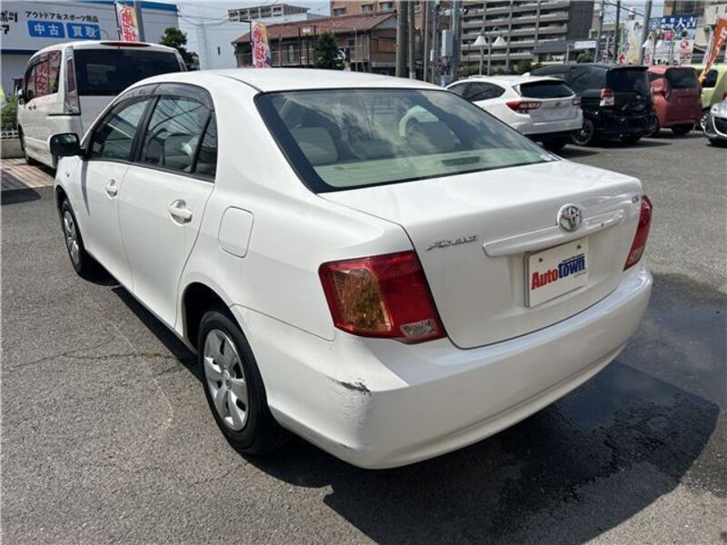 COROLLA AXIO