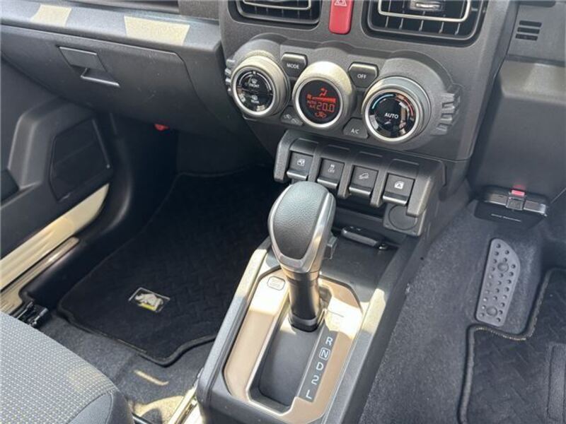 JIMNY SIERRA