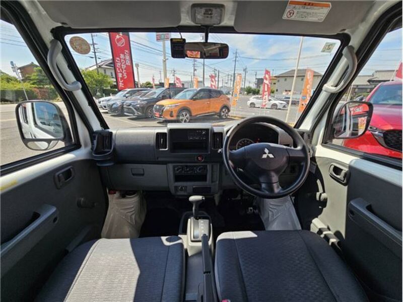 MINICAB VAN