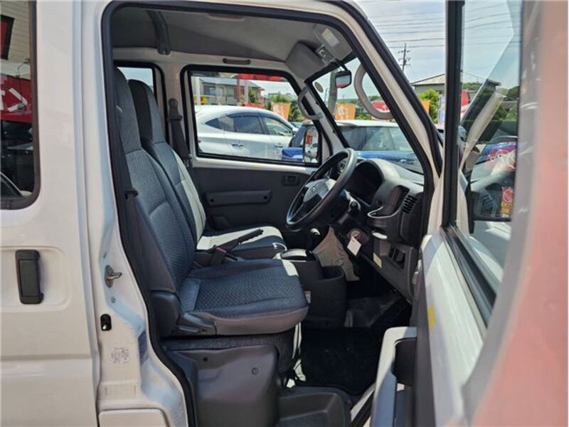 MINICAB VAN