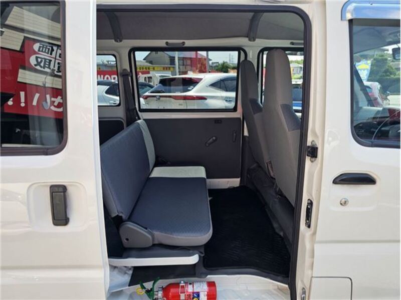 MINICAB VAN