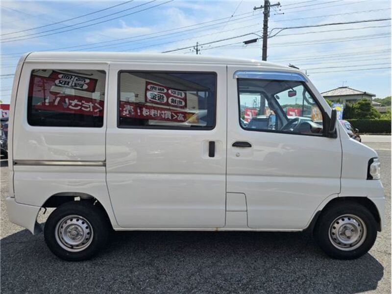 MINICAB VAN