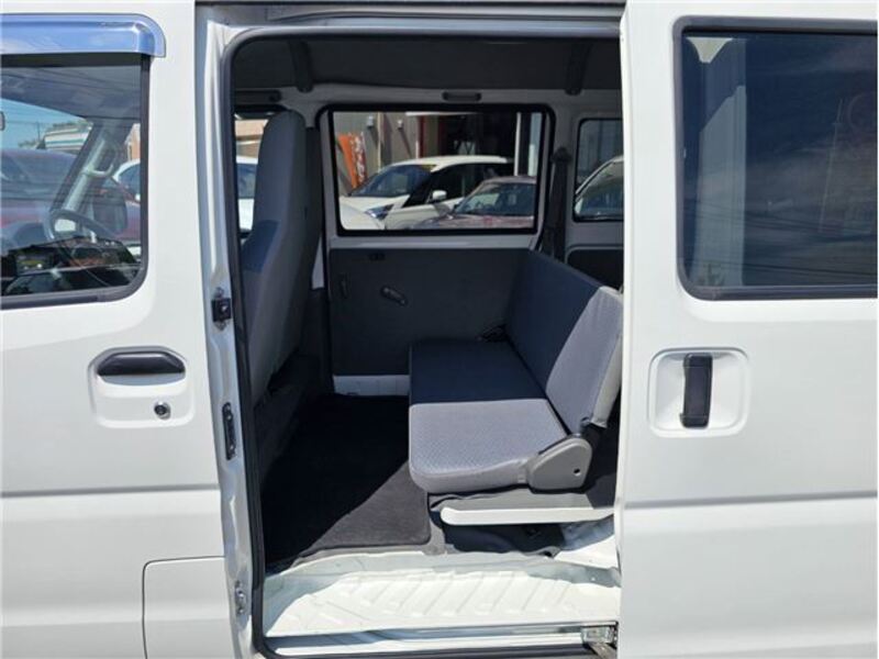 MINICAB VAN