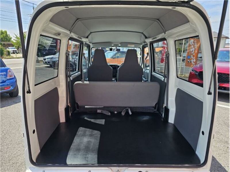 MINICAB VAN