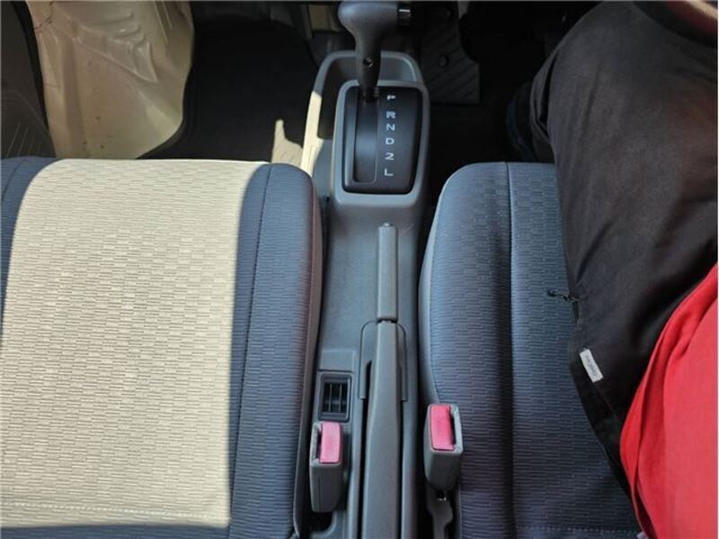 MINICAB VAN