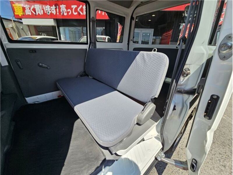 MINICAB VAN