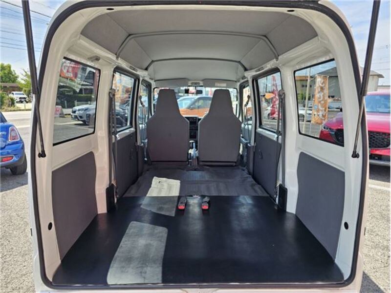 MINICAB VAN