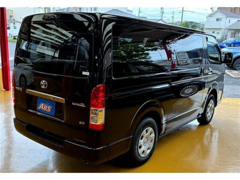 HIACE