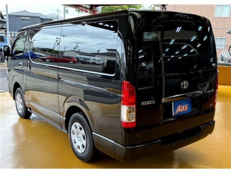 HIACE