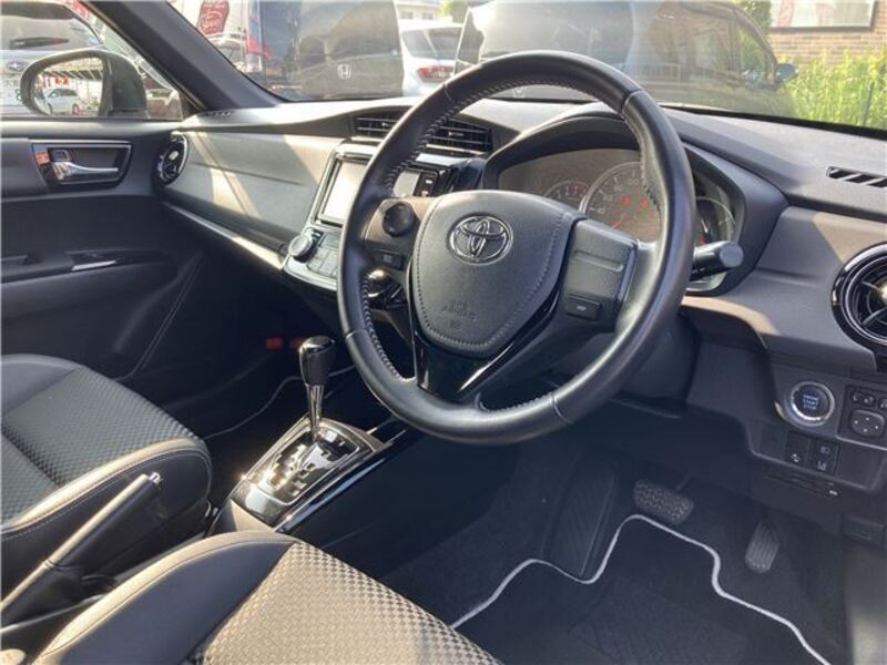 COROLLA FIELDER