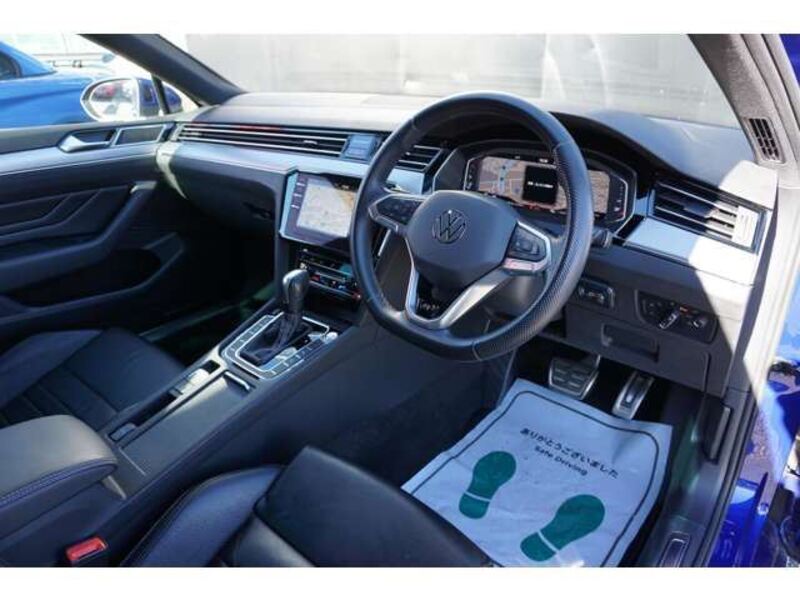 PASSAT VARIANT