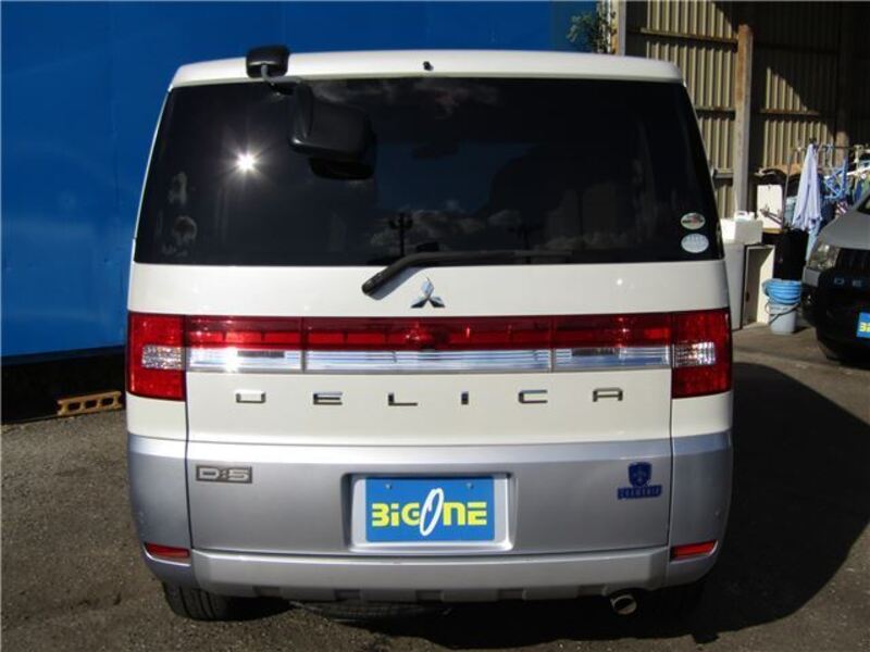 DELICA D5