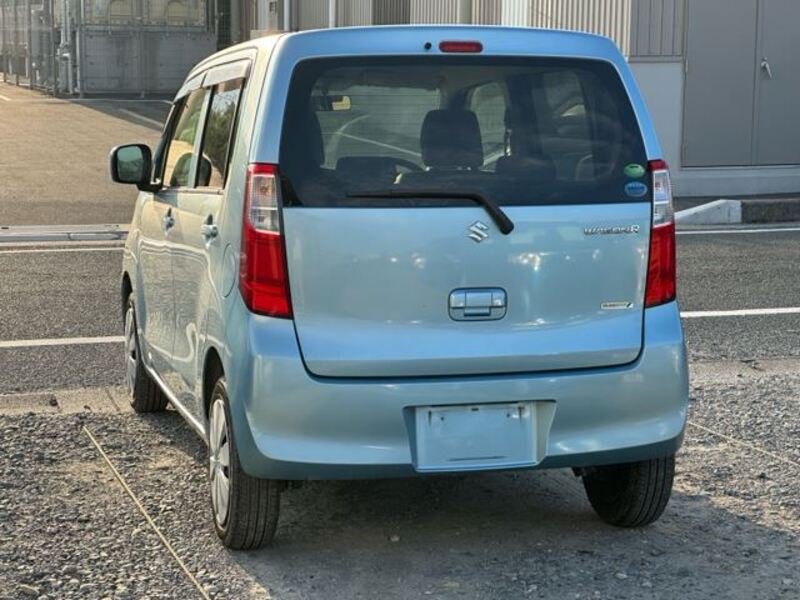 WAGON R