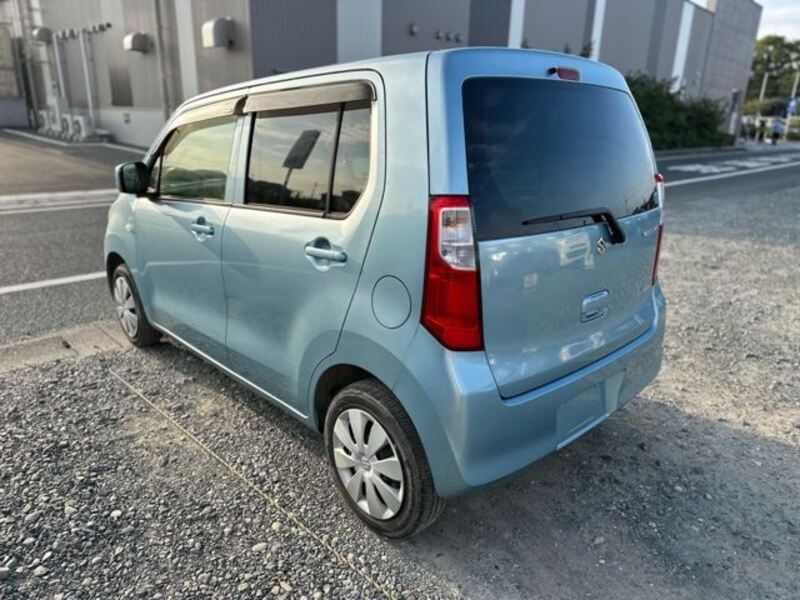 WAGON R