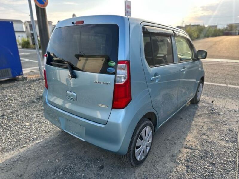 WAGON R