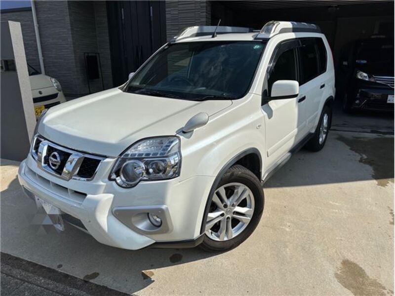 X-TRAIL