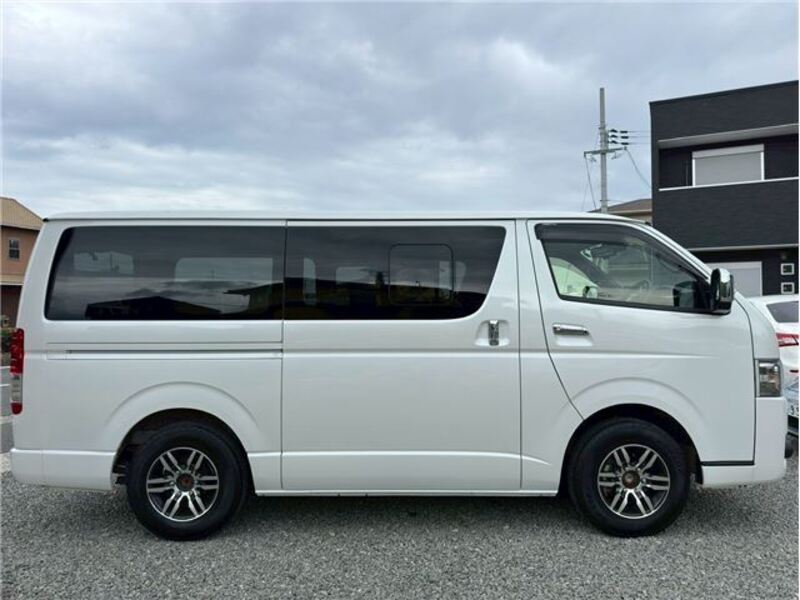 HIACE