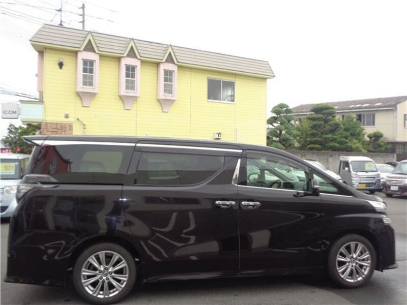 VELLFIRE