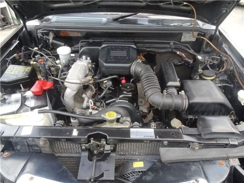 PAJERO JR