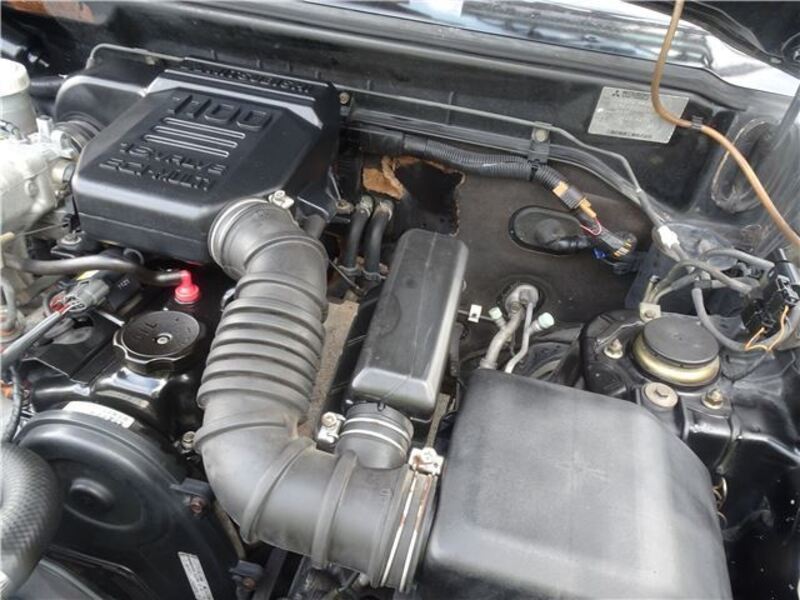PAJERO JR