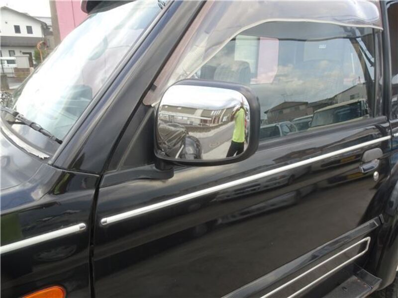 PAJERO JR