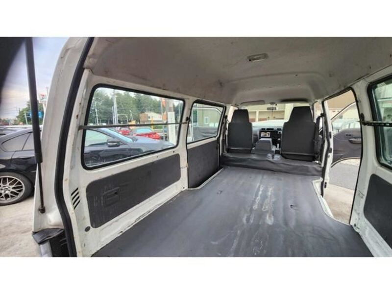 BONGO VAN