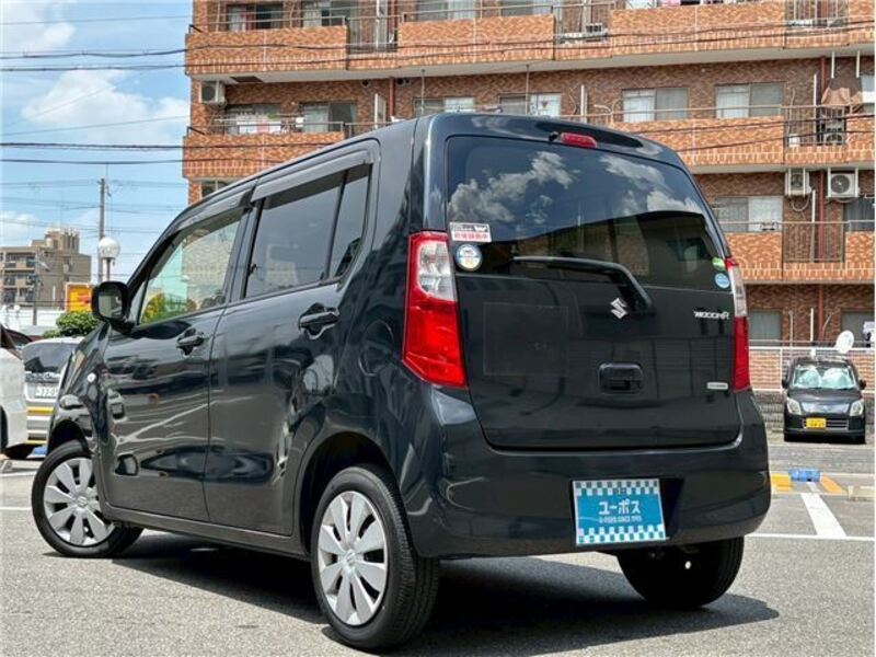 WAGON R