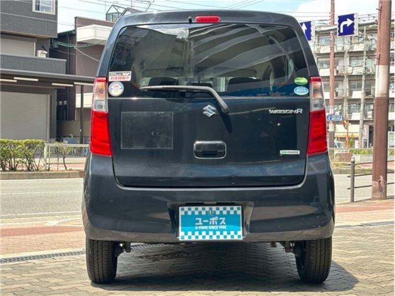 WAGON R