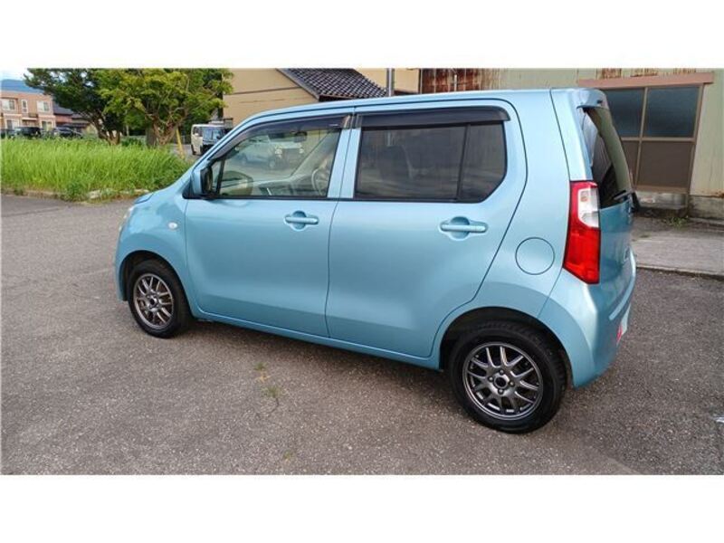 WAGON R