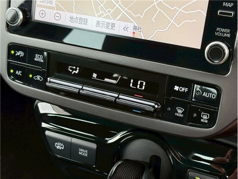 PRIUS PHV