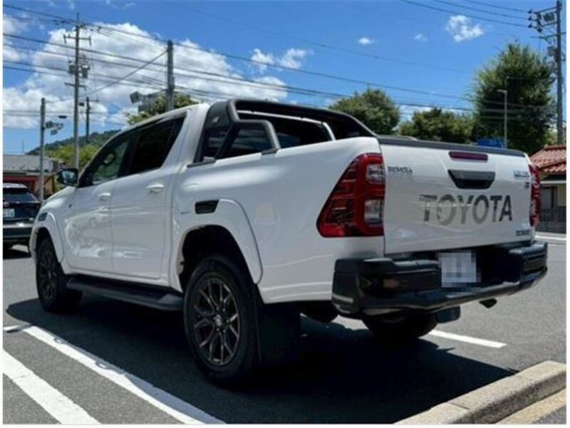 HILUX