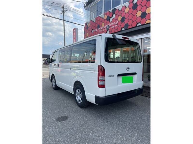 HIACE VAN