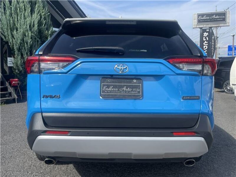 RAV4
