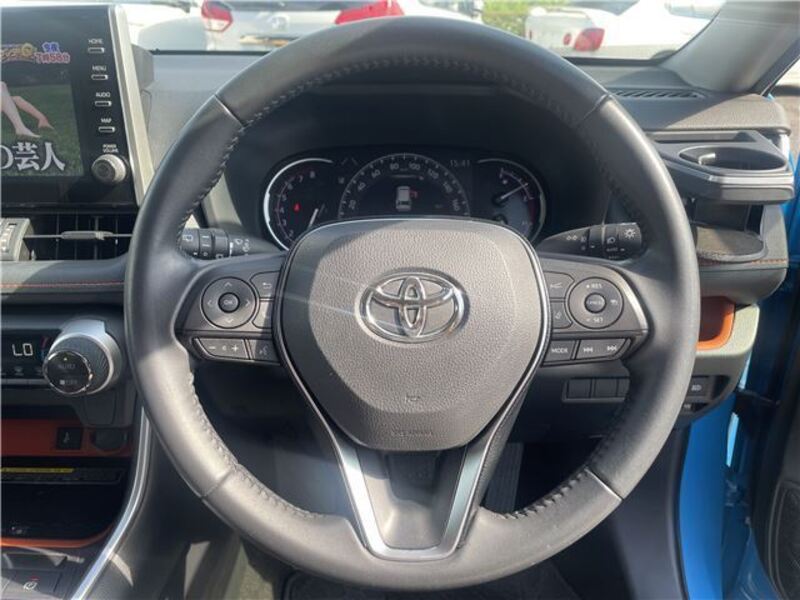 RAV4