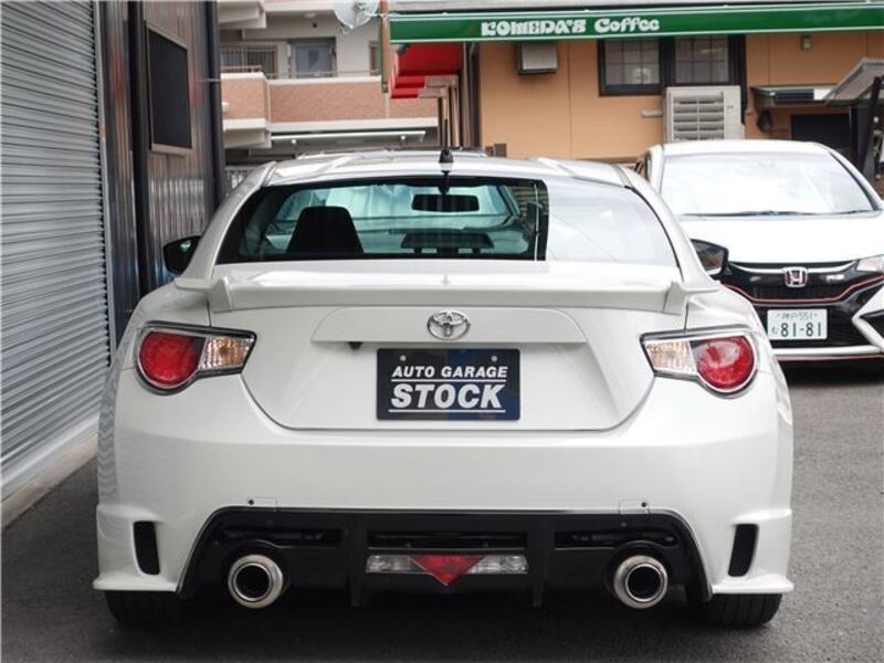 86