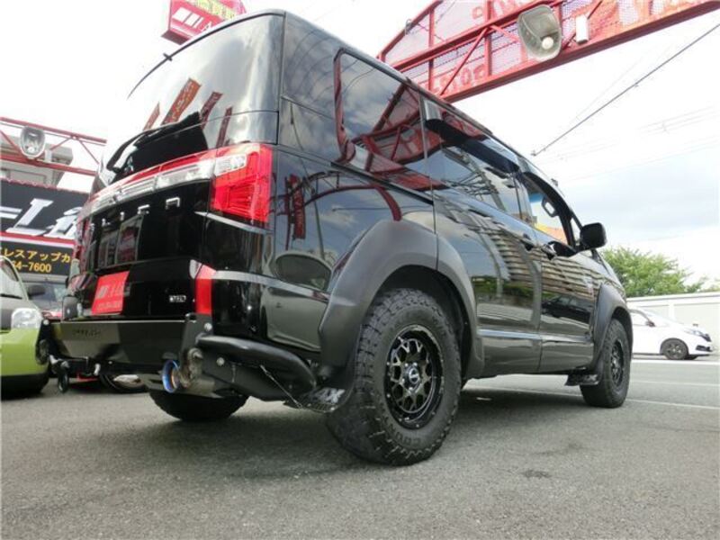 DELICA D5