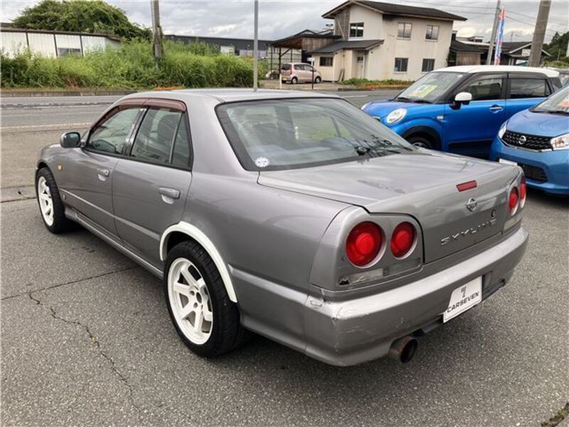 SKYLINE