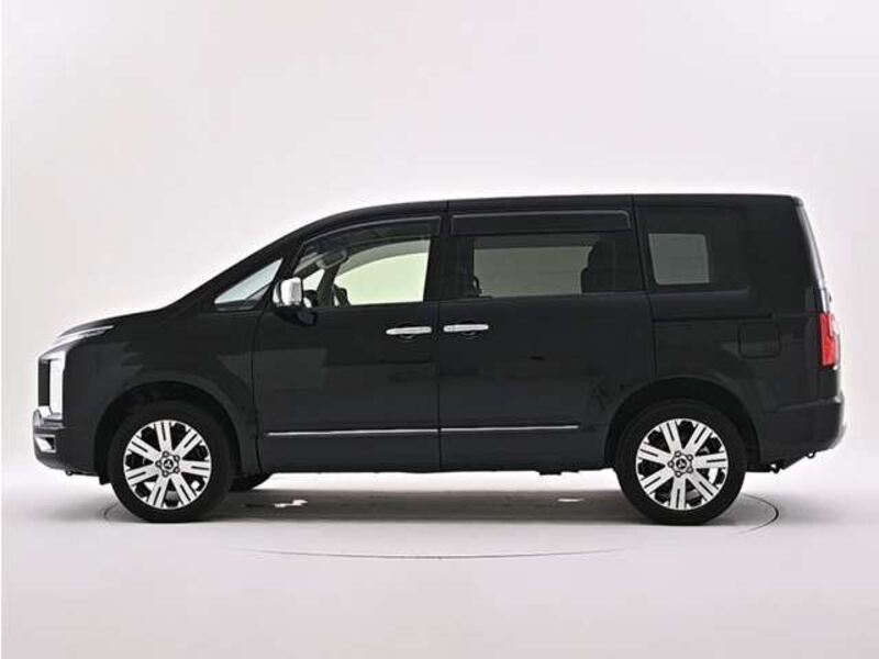 DELICA D5