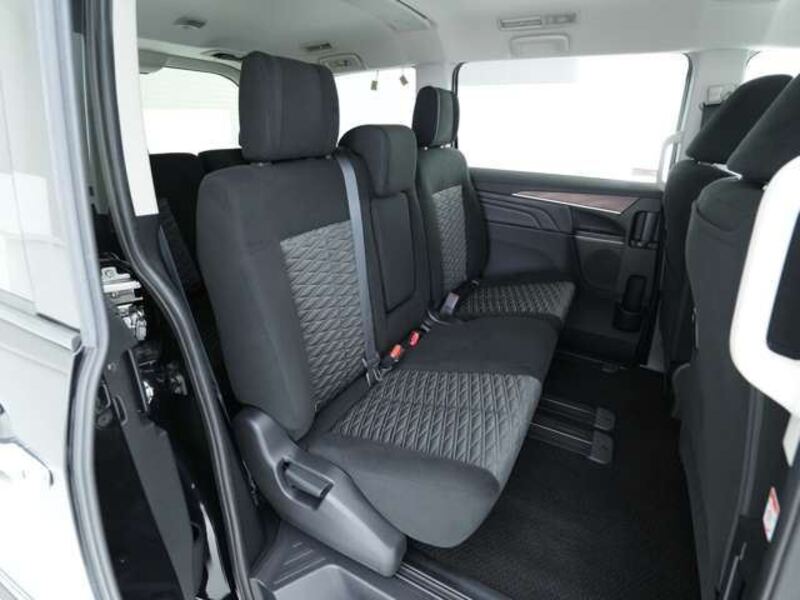 DELICA D5