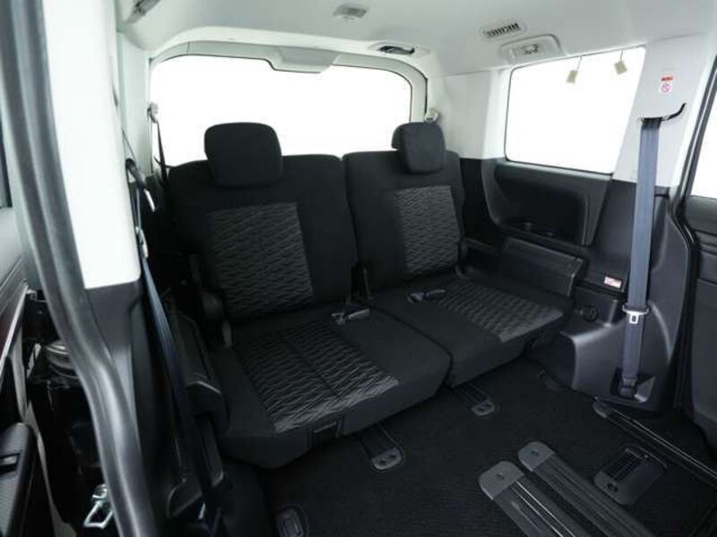 DELICA D5