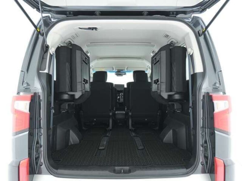 DELICA D5
