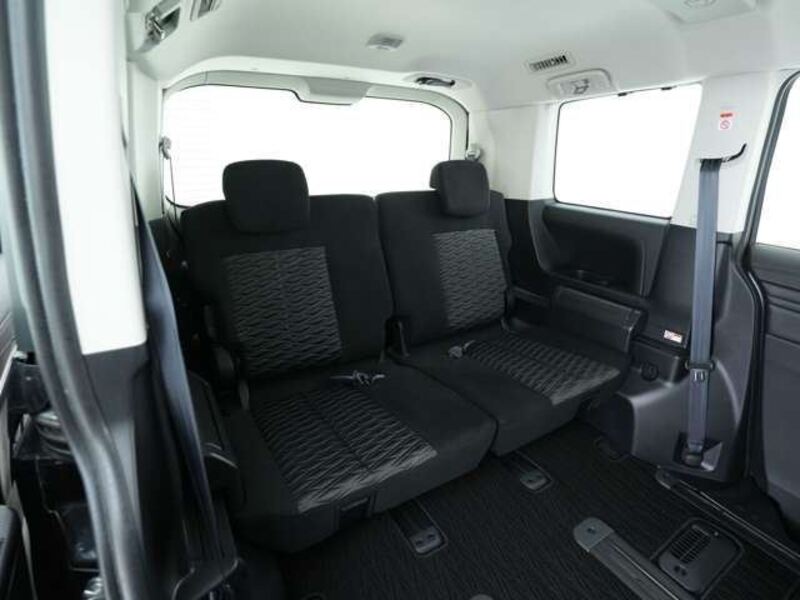 DELICA D5