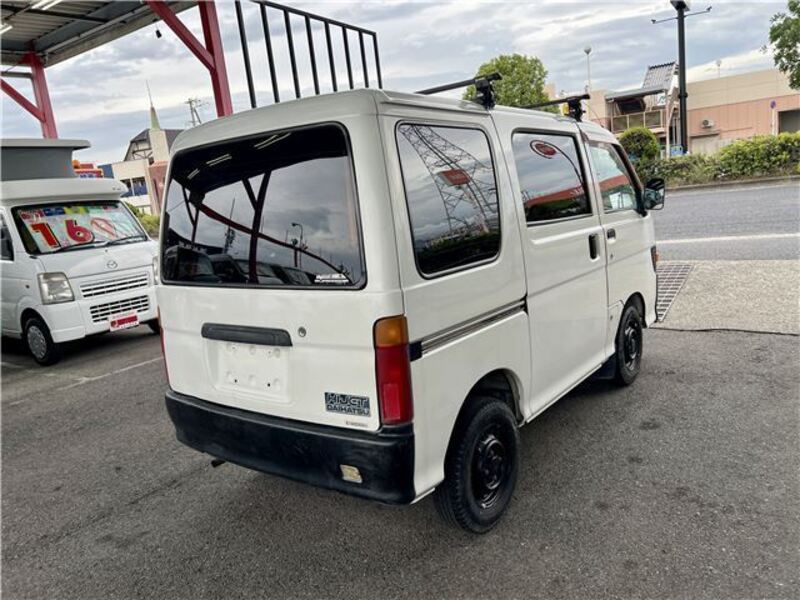 HIJET VAN