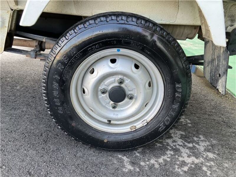 CARRY TRUCK