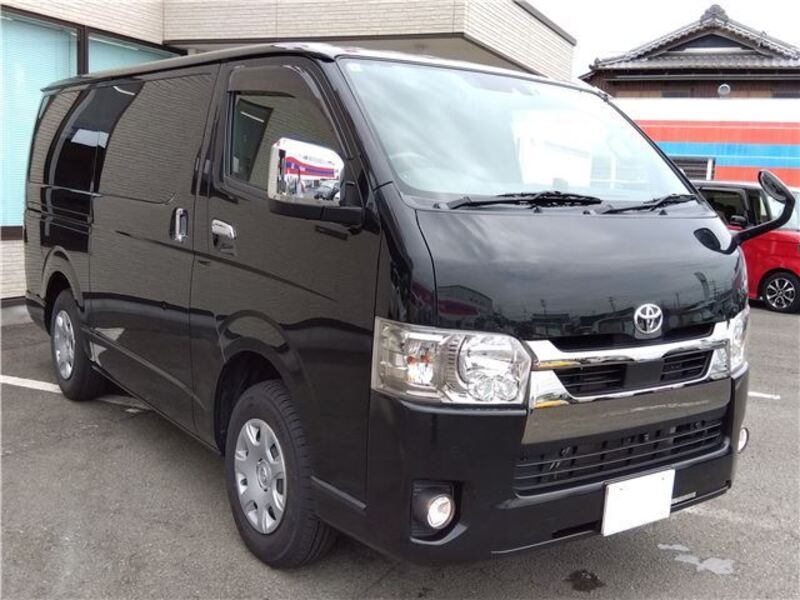 HIACE VAN